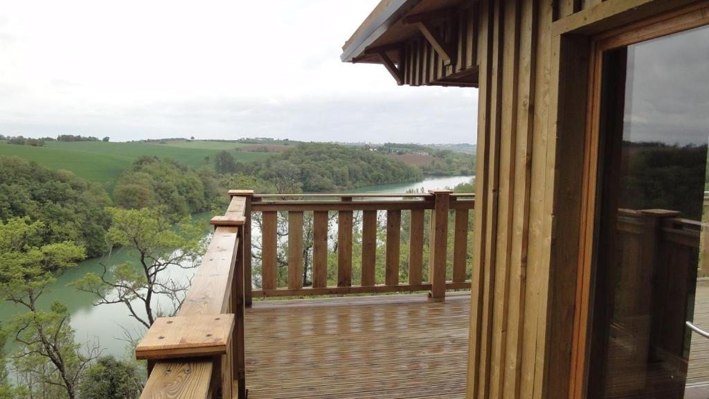 Отель Chalet Domaine De Combe Ramond Veilhes Номер фото